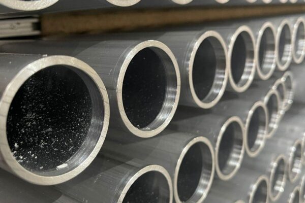 Holland Scaffold Supply - Deburring and cutting to length of aluminium tubes<br>