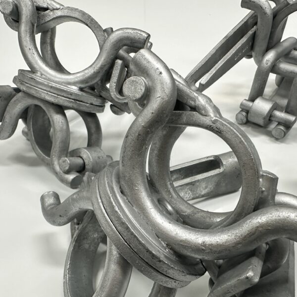 right-angle coupler, swivel wedge coupler | Holland Scaffold Supply | couplers for scaffolding